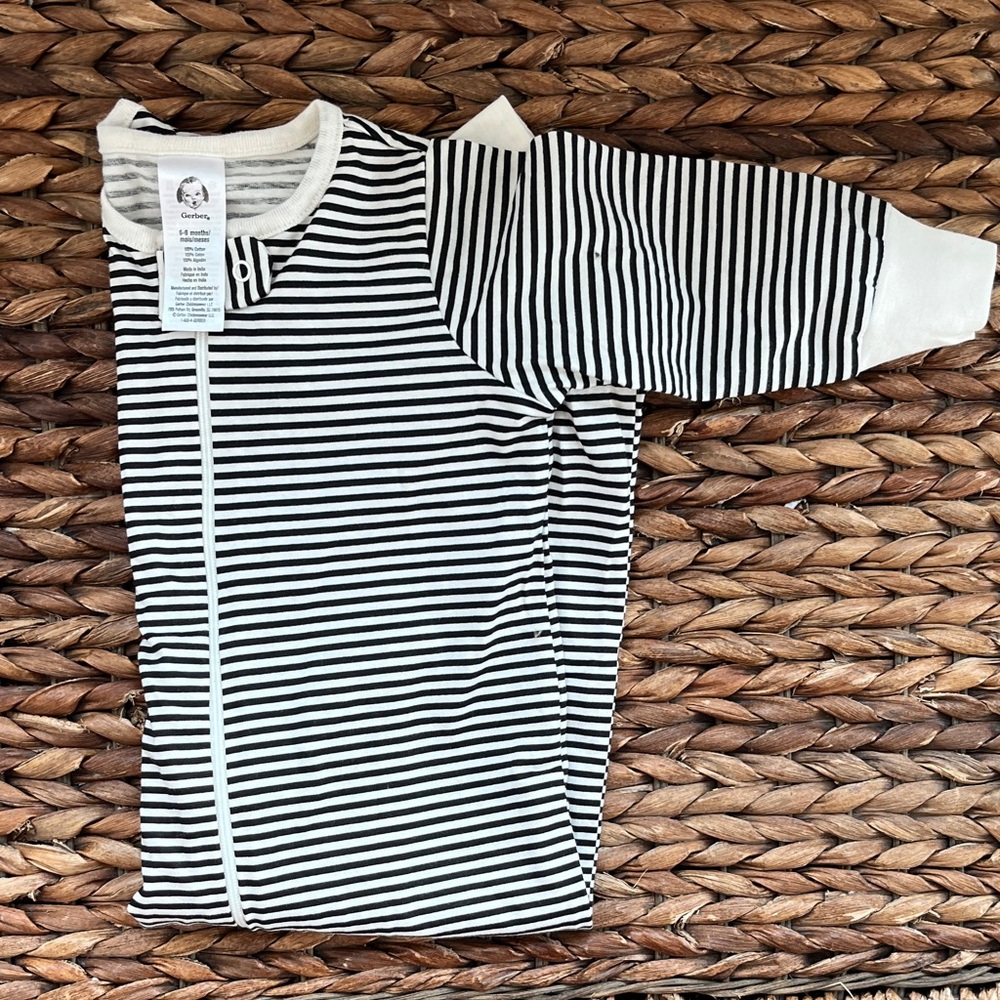 NWOT Gerber Striped Footie Pajamas